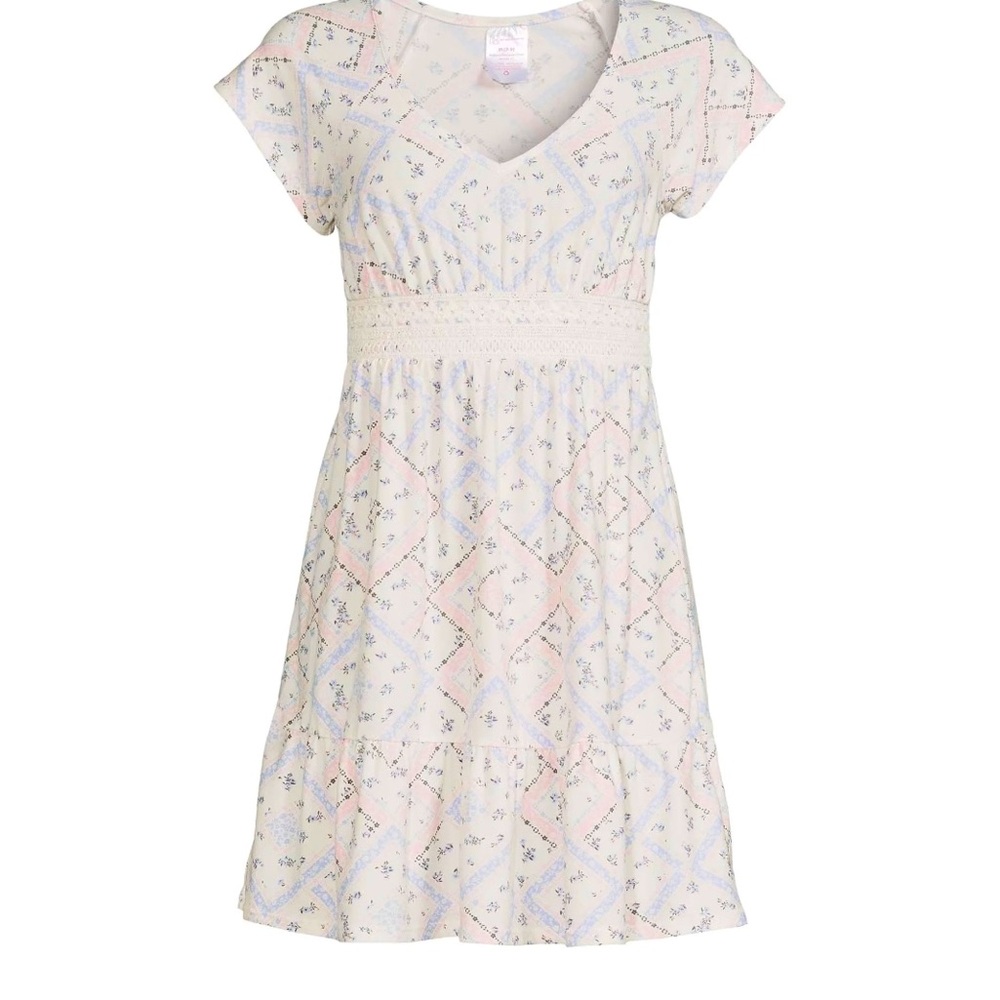 No Boundaries Juniors Babydoll Dress with Short Sleeves, Sizes3-5. New🦋🌿🌸🌿